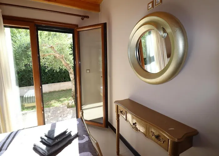 Theonymfi Luxury Апартаменты *