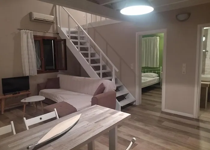 Апартаменты Theonymfi Luxury