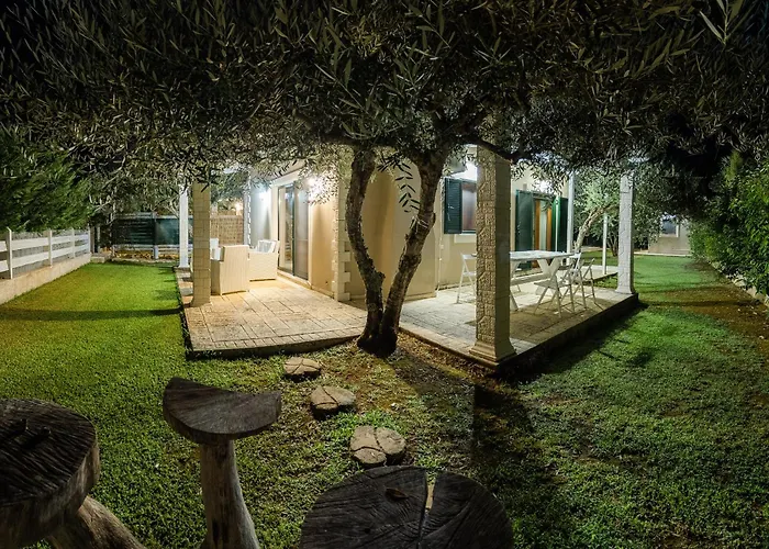 Апартаменты Theonymfi Luxury *