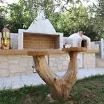 Theonymfi Luxury Apartament *