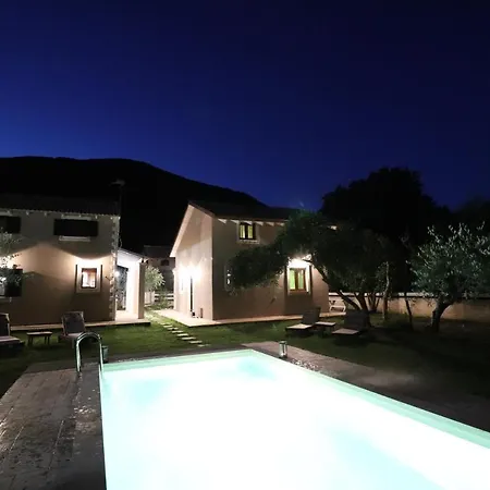 Theonymfi Luxury