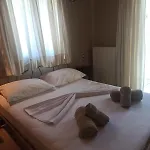 Apartment Theonymfi Luxury Doukádes