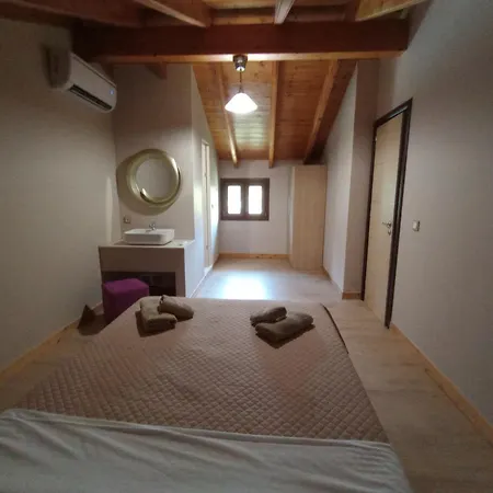 Theonymfi Luxury Apartment *